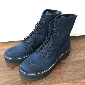 Brand new Kendall & Kylie Boots